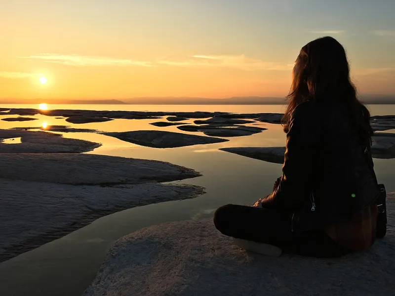 Why Women Are Quietly Making CBD a Core Part of Their Health Routine